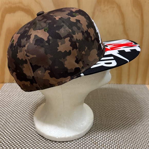 *Rare* Michael Jordon Logo Camo Camouflage Snapback Hat Cap Adjustable - New - Picture 5 of 6